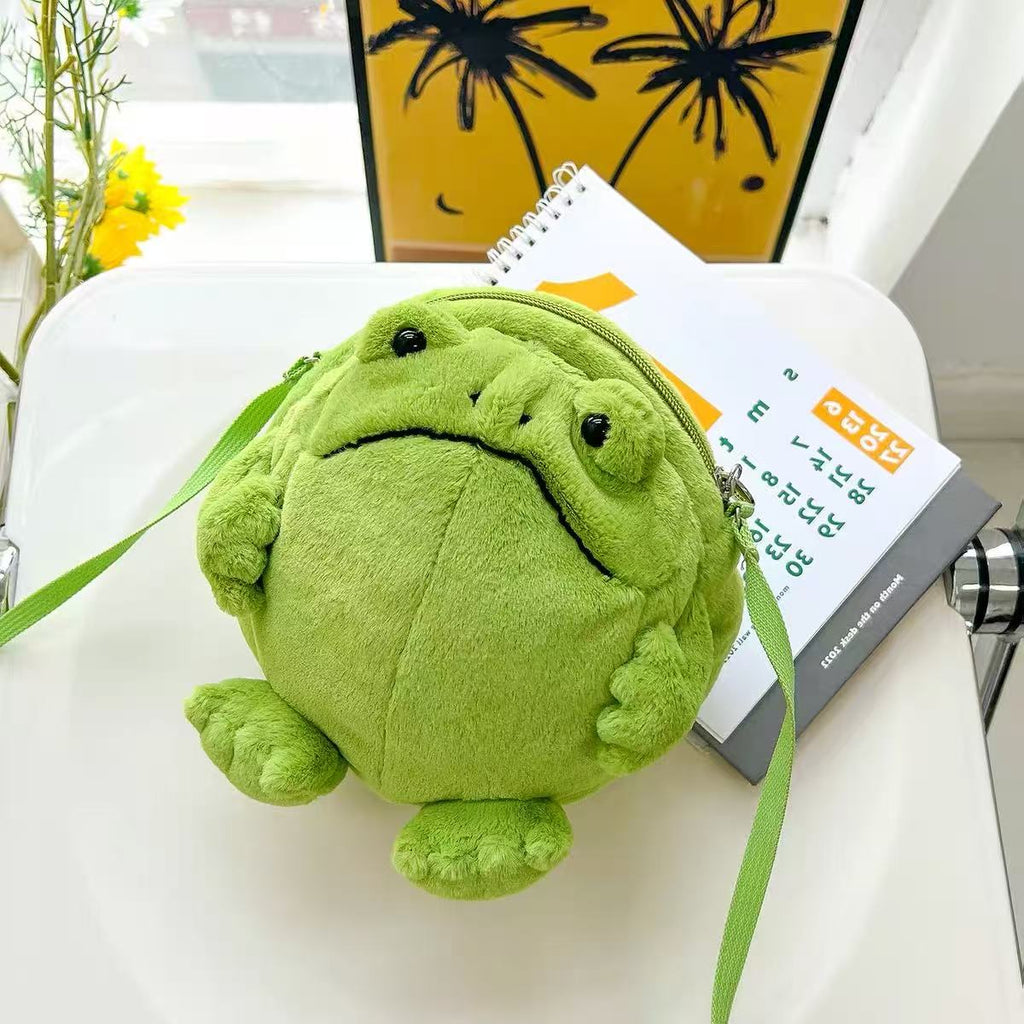 Ricky Rain Frog Pouch