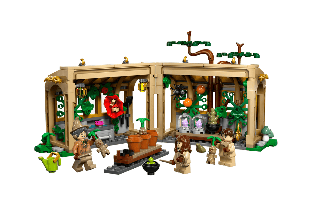LEGO Harry Potter Hogwarts™ Castle: Herbology Class Set (76445)