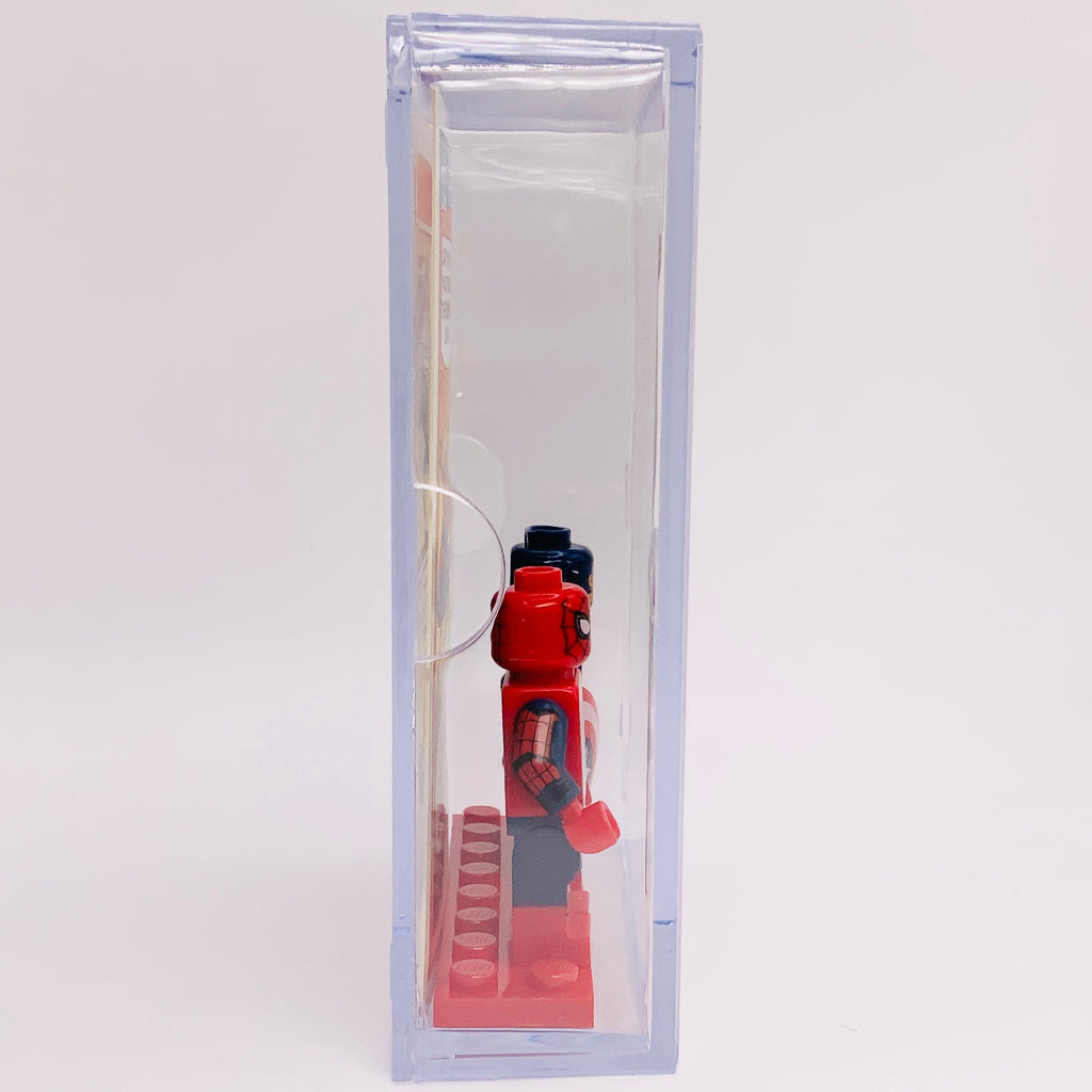 Spider-Man & Captain America with Trading Card & Collector’s Case